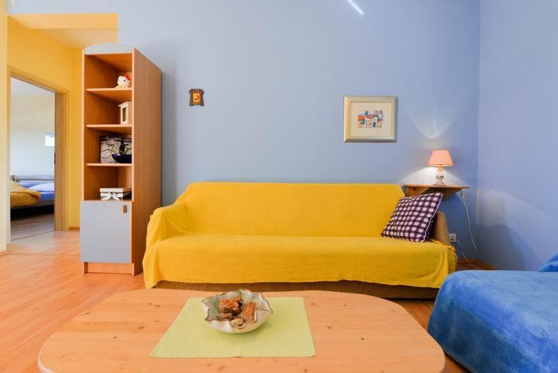 Paklina Apartments Starigrad Paklenica Esterno foto